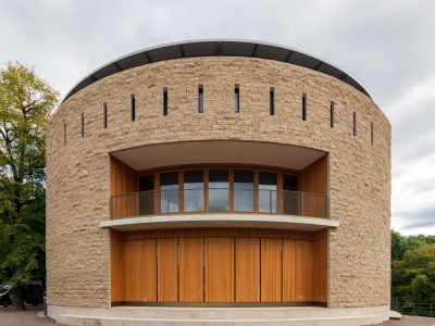 Photo by Matthias Süßen (https://creativecommons.org/licenses/by-sa/4.0/deed.en). No changes made.